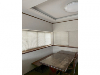 【居間・リビング】