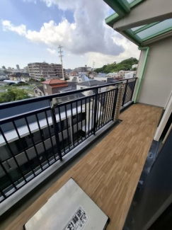 【バルコニー】