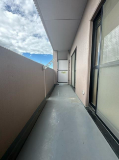 広々としたバルコニーです