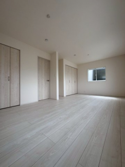 ゆったり過ごせるリビングです