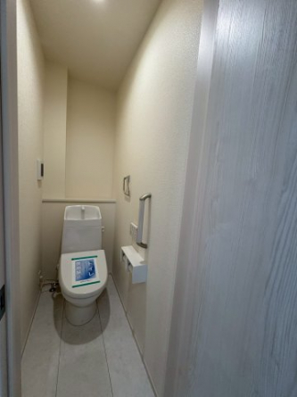 シンプルで使いやすいトイレです