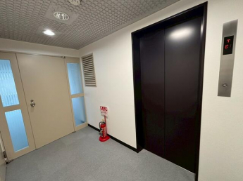 嬉しいワンフロアワンテナントです。