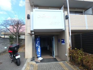 エントランスです