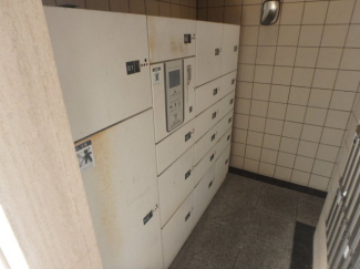 宅配ボックスあります