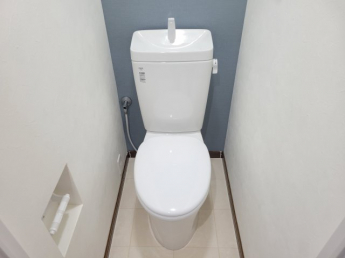 コンパクトで使いやすいトイレです