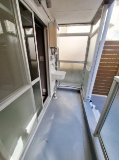 【バルコニー】