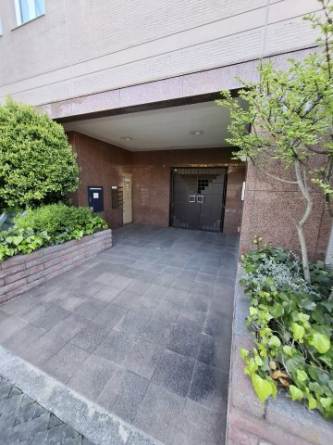 【エントランス】