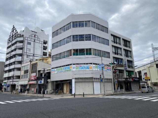 ＹＳビルの画像