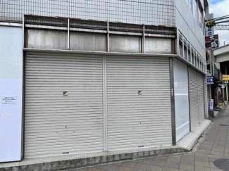 ＹＳビルの画像