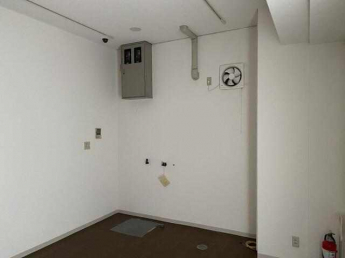 ＹＳビルの画像