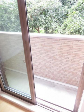 【バルコニー】