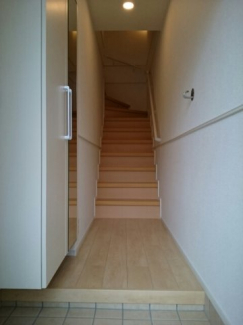 【玄関】