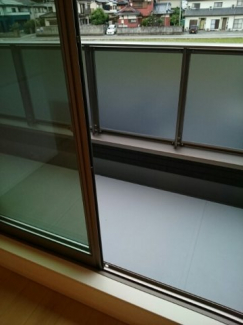 【バルコニー】