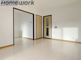 【居間・リビング】