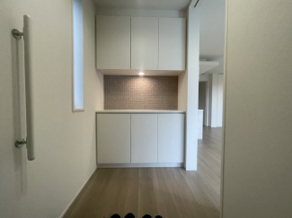 【玄関】