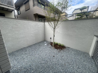 お庭で自由な時間を過ごせます