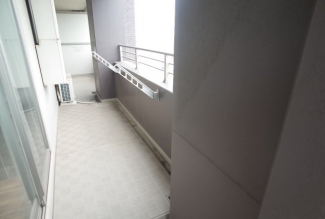 【バルコニー】