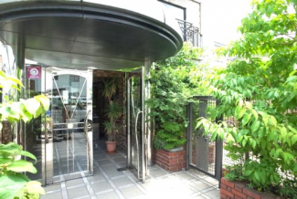 【エントランス】