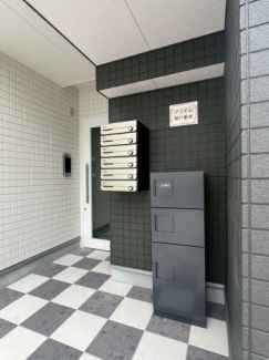 【エントランス】