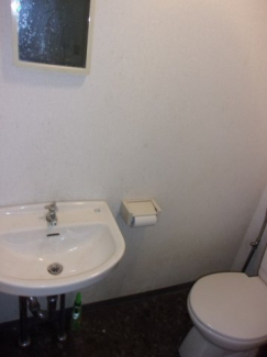 滝の茶屋駅前店舗・事務所の画像