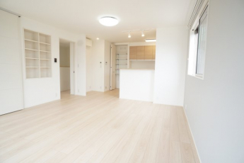 【居間・リビング】