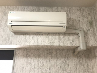 National製のエアコン完備