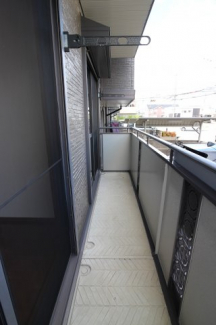 【バルコニー】