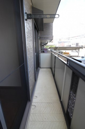 【バルコニー】