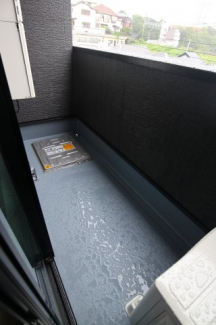 【バルコニー】