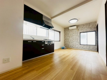 【居間・リビング】