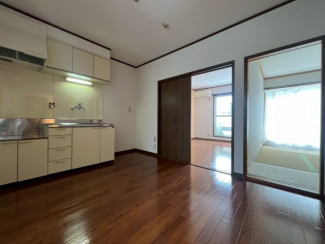 【居間・リビング】