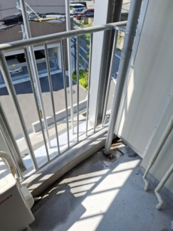 【バルコニー】