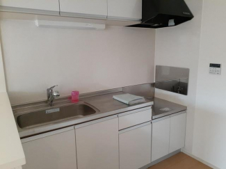 キッチンでお料理をお楽しみください