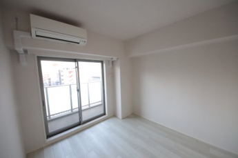 広々とした洋室です