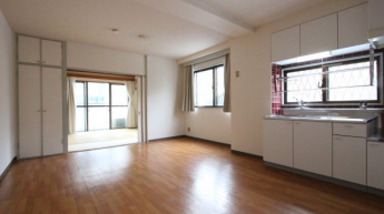 【居間・リビング】