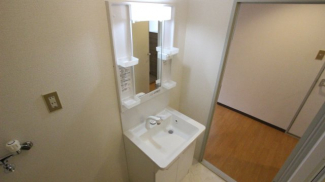 【洗面所】