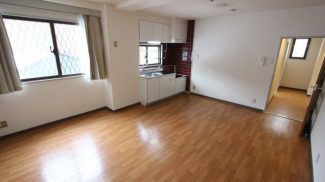 【居間・リビング】