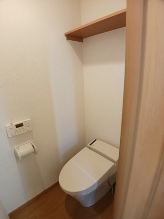 落ち着いたトイレです