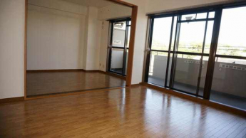 レジェンダリー小松の画像