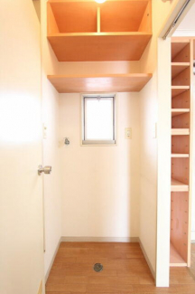 松山市南江戸５丁目のアパートの画像