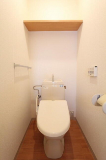 松山市南江戸５丁目のアパートの画像