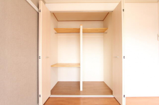 松山市南江戸５丁目のアパートの画像