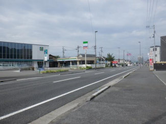 伊予銀行東野支店まで968m