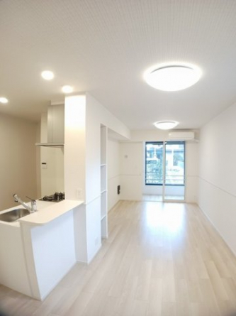 【居間・リビング】