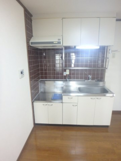 キッチンでお料理をお楽しみください