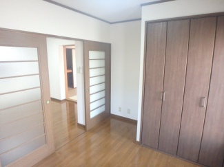 寝室に使える洋室です