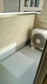 【バルコニー】