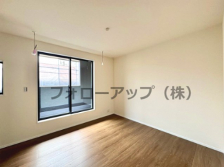 個人の部屋や寝室として使える洋室です