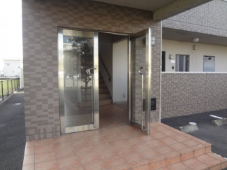 【エントランス】