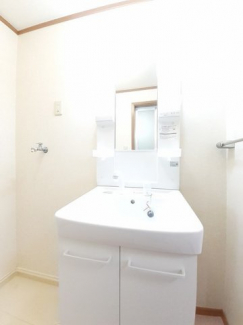 【洗面所】